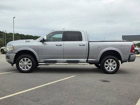 Used 2021 RAM 2500 Laramie AWD/4WD image 3