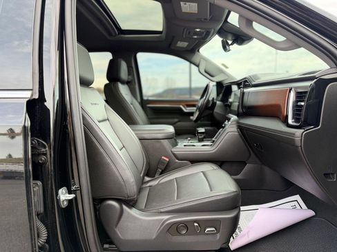 Used 2023 GMC Sierra 1500 Denali w/ Denali Reserve Package image 32