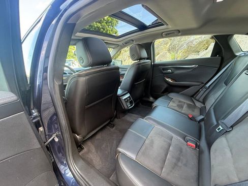 Used 2015 Chevrolet Impala LT FWD image 30