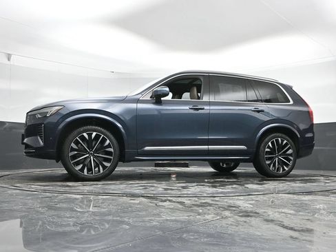 New 2026 Volvo XC90 B6 Plus w/ Protection Package AWD/4WD image 42