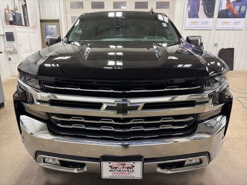 Used 2019 Chevrolet Silverado 1500 LTZ w/ LTZ Plus Package image 3