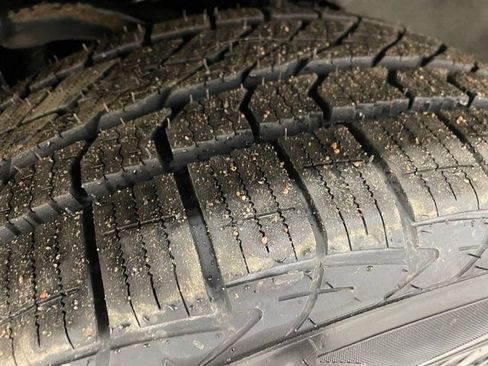 Used 2021 Ford Expedition Max XLT image 8