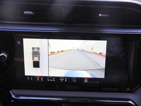 Used 2024 GMC Sierra 1500 AT4 w/ Technology Package image 15