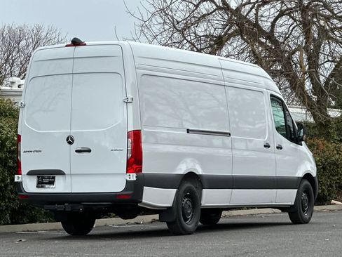 New 2025 Mercedes-Benz Sprinter 2500 image 3