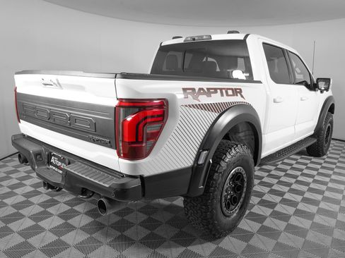 Used 2025 Ford F150 Raptor AWD/4WD image 4