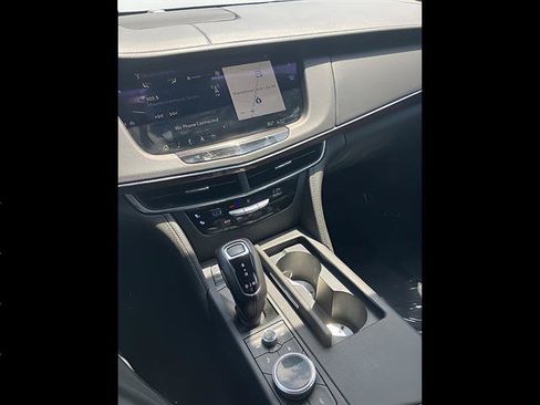 Used 2020 Cadillac CT6 Luxury AWD/4WD image 14