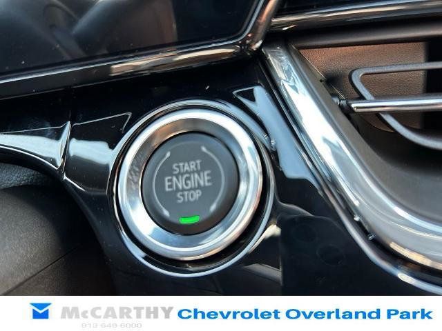 New 2026 Chevrolet Trax RS w/ Sunroof Package FWD image 14