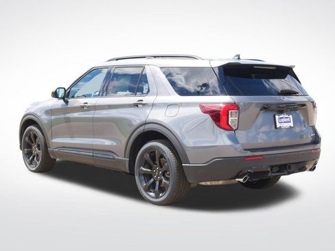 Certified 2024 Ford Explorer ST-Line w/ Class IV Trailer Tow Package AWD/4WD image 5