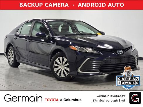 Used 2022 Toyota Camry LE image 1