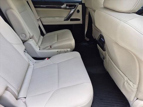 Used 2023 Lexus GX 460 Premium AWD/4WD image 19