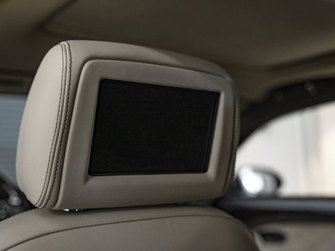 Used 2013 Bentley Mulsanne RWD image 36