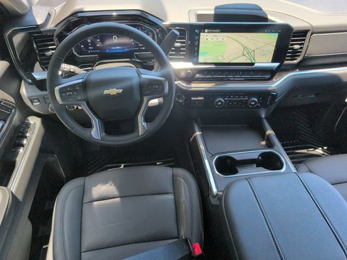 New 2026 Chevrolet Silverado 2500 LT w/ Z71 Chrome Sport Edition AWD/4WD image 30