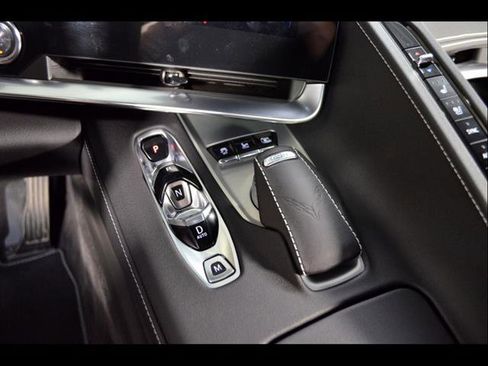Used 2025 Chevrolet Corvette Stingray Preferred Cpe w/ Z51 Performance Package RWD image 19