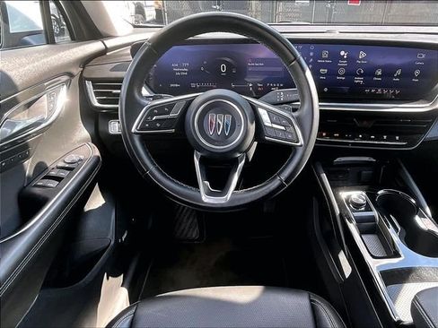 Used 2024 Buick Envision Preferred AWD/4WD image 5