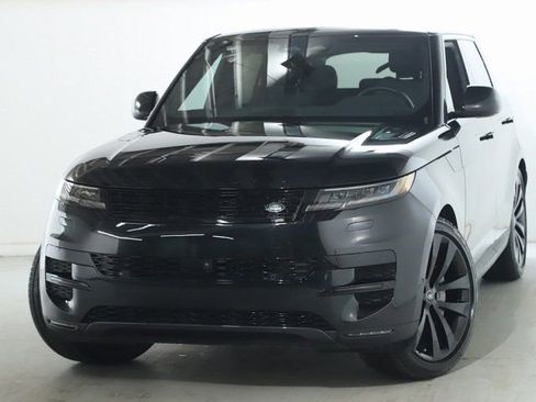 Certified 2025 Land Rover Range Rover Sport SE image 3