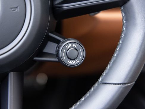 Certified 2022 Porsche 911 GT3 RWD image 15