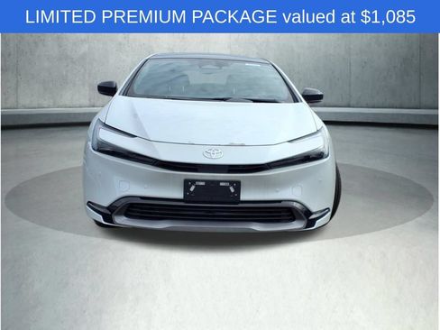Used 2024 Toyota Prius Limited w/ Limited Premium Package AWD/4WD image 4