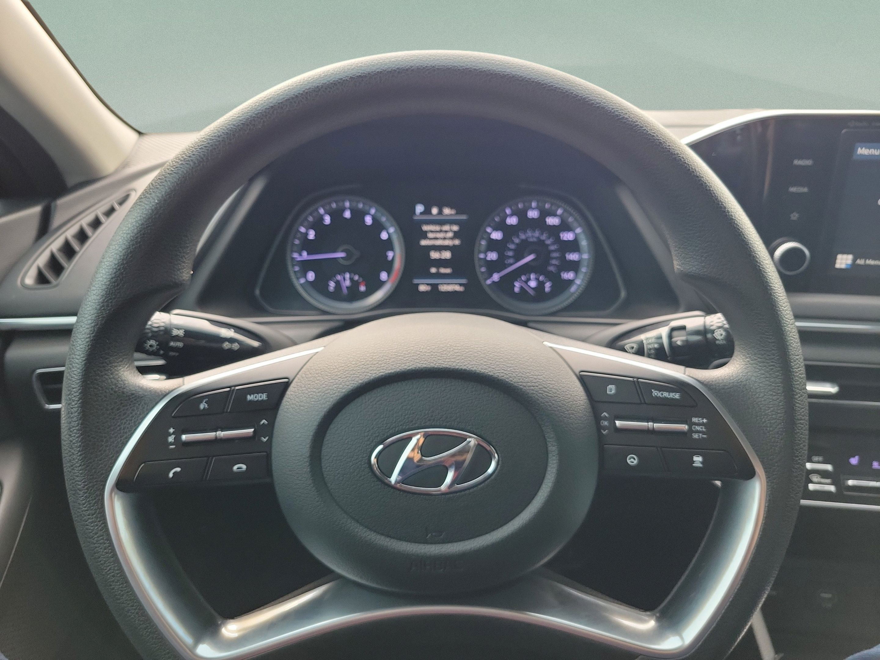Used 2021 Hyundai Sonata SEL w/ Preferred Accessory Package FWD image 18