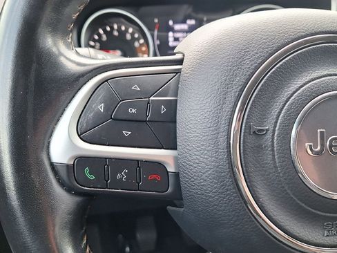 Used 2020 Jeep Compass Latitude image 17