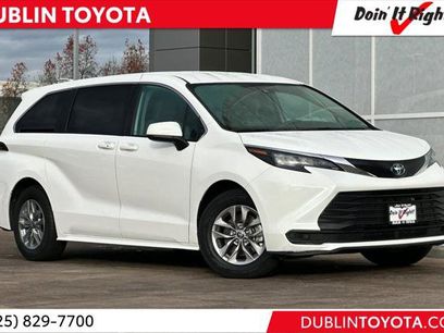 Certified 2024 Toyota Sienna LE