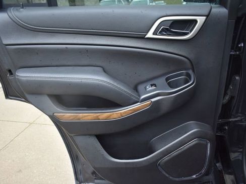 Used 2020 GMC Yukon Denali w/ Denali Ultimate Black Edition image 39