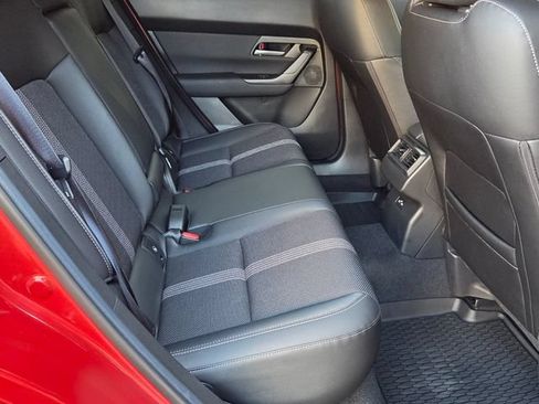 Used 2025 MAZDA CX-50 AWD 2.5 S w/ Weather Package image 17