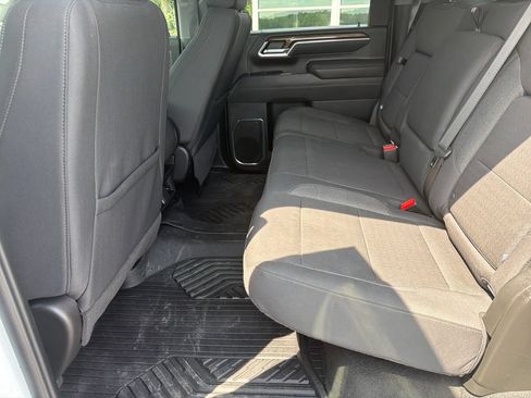 Used 2025 Chevrolet Silverado 2500 LT w/ Trail Boss Package AWD/4WD image 25