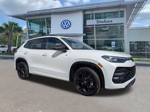 New 2026 Volkswagen Tiguan SE R-Line AWD/4WD image 2