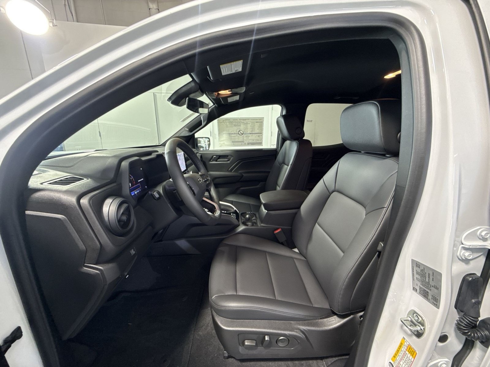 New 2026 Chevrolet Colorado Trail Boss AWD/4WD image 14