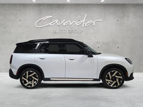 Used 2025 MINI Cooper Countryman S image 17
