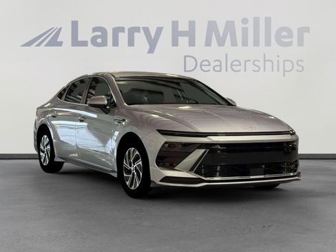 New 2026 Hyundai Sonata Blue image 11