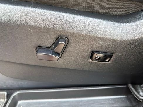 Used 2019 Dodge Grand Caravan GT FWD image 13