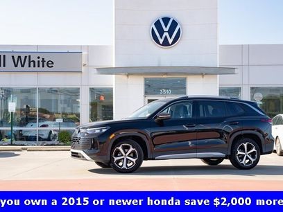 New 2025 Volkswagen Tiguan SE