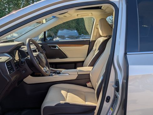 Used 2017 Lexus RX 350 AWD image 16