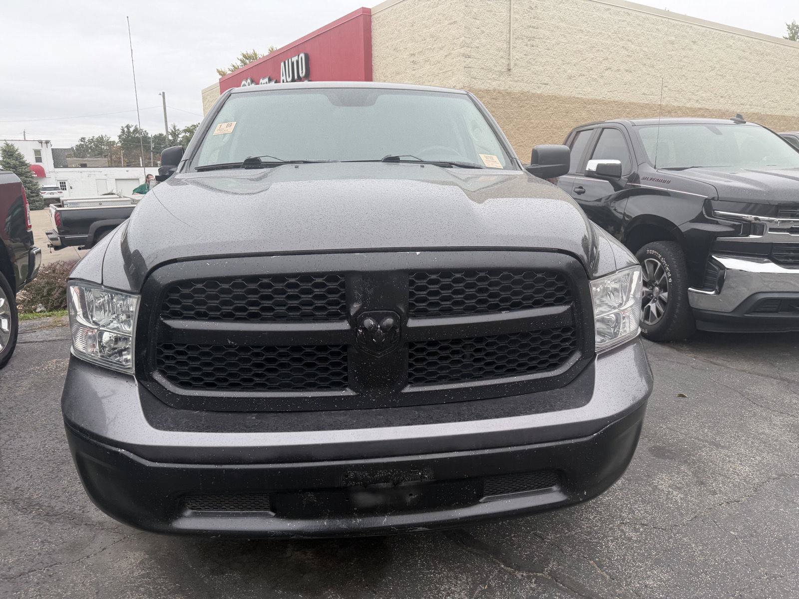 Used 2021 RAM 1500 Classic SLT AWD/4WD image 4