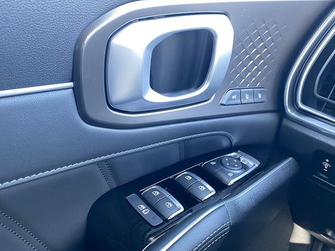 New 2026 Kia Sorento SX Prestige AWD/4WD image 9