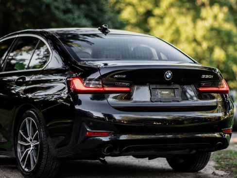 Used 2021 BMW 330i xDrive Sedan w/ Premium Package AWD/4WD image 11