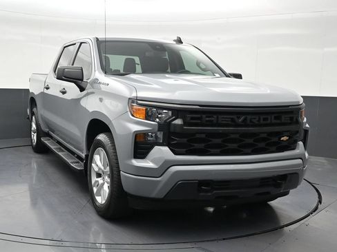 Used 2024 Chevrolet Silverado 1500 Custom RWD image 8