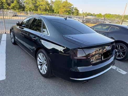 Used 2013 Audi A8 3.0T AWD/4WD image 4