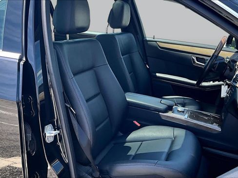 Used 2011 Mercedes-Benz E 350 Sedan image 8