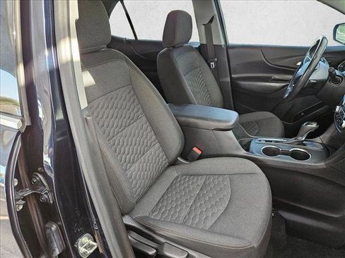 Used 2020 Chevrolet Equinox LT FWD image 20