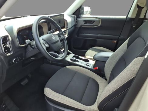 New 2024 Ford Bronco Sport Outer Banks w/ Tech Package image 4