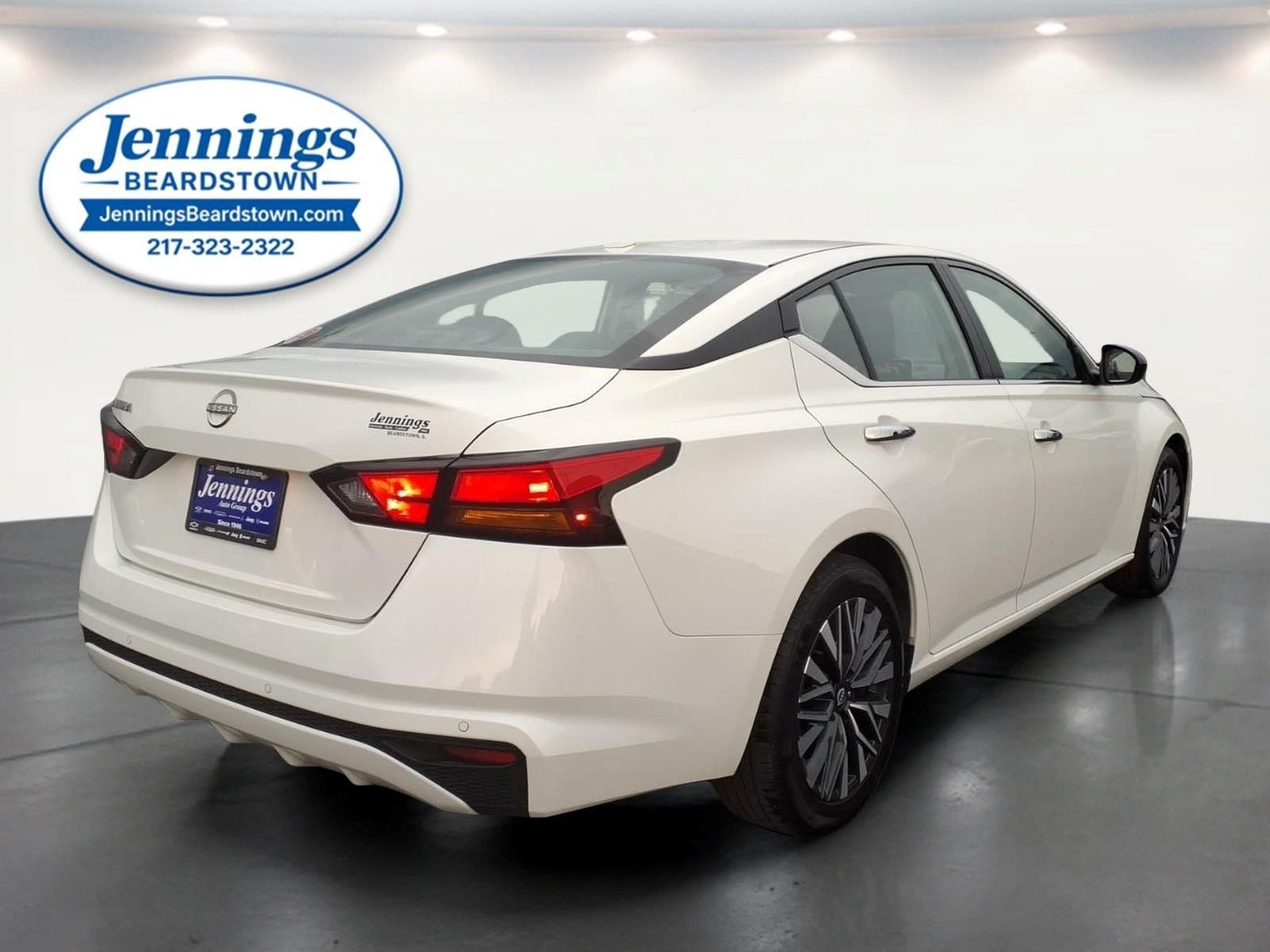 Used 2025 Nissan Altima 2.5 SV FWD image 27