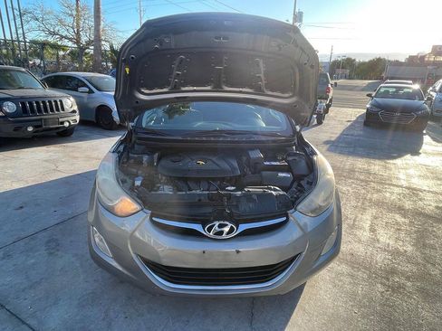 Used 2012 Hyundai Elantra GLS w/ Preferred Pkg 3 FWD image 15