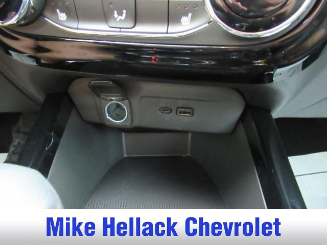 Used 2026 Chevrolet Trax RS FWD image 31