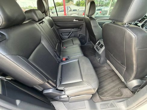 Used 2019 Volkswagen Atlas SE FWD image 16