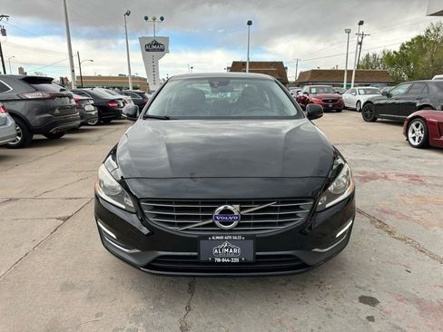Used 2015 Volvo S60 T5 Premier image 2