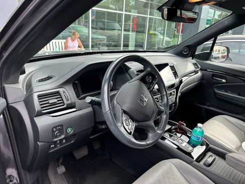 Used 2021 Honda Passport Touring image 15