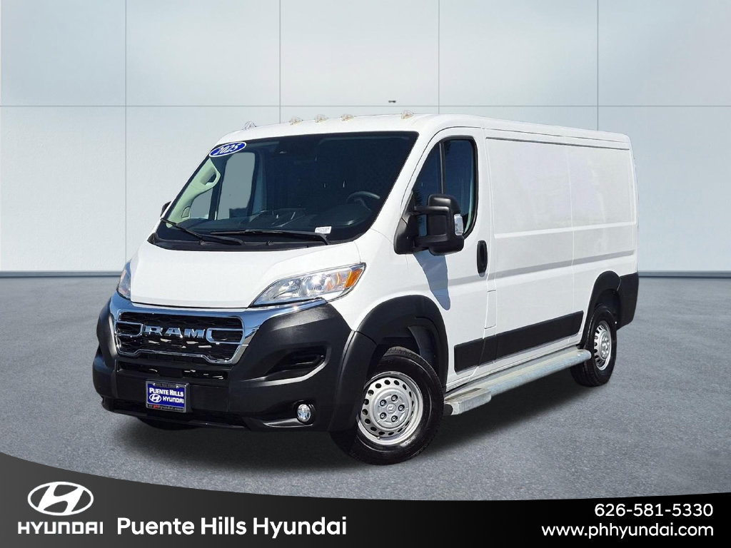 Used 2025 RAM ProMaster 2500 w/ U-Haul Equipment Group FWD image 1