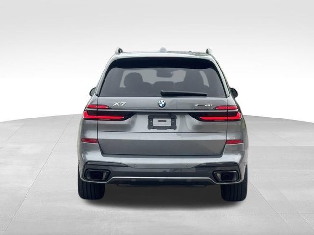 Certified 2026 BMW X7 xDrive40i w/ Executive Package AWD/4WD image 8